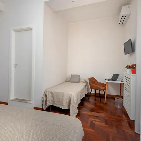 Le Stanze Di Partenope B&B 나폴리