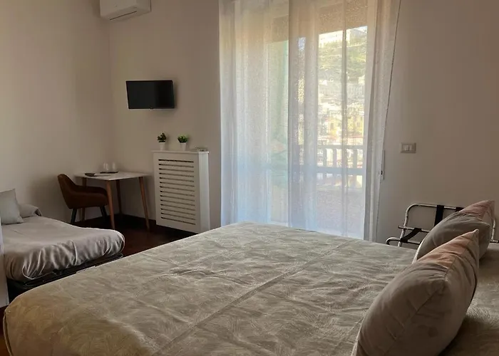 Le Stanze Di Partenope Bed & Breakfast
